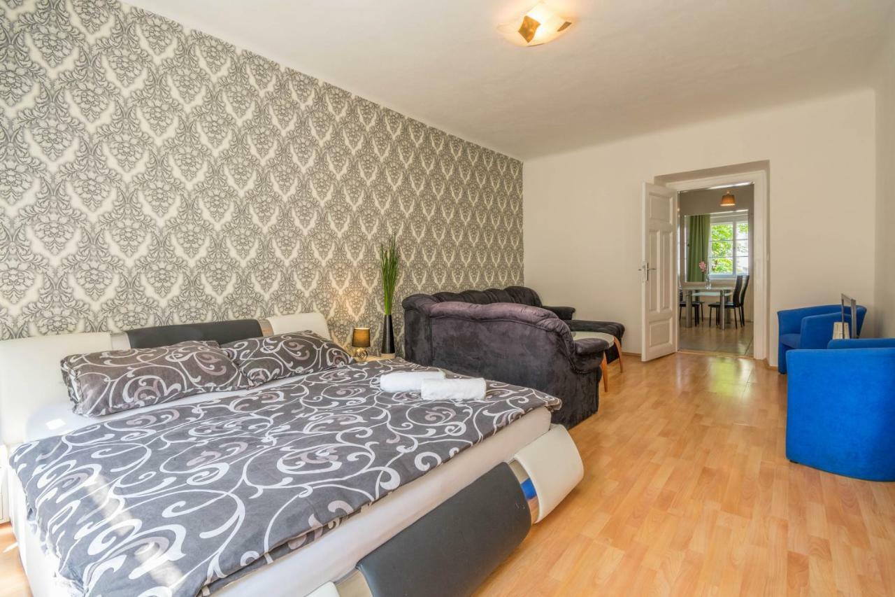 Chest Design Apartments Prága Kültér fotó