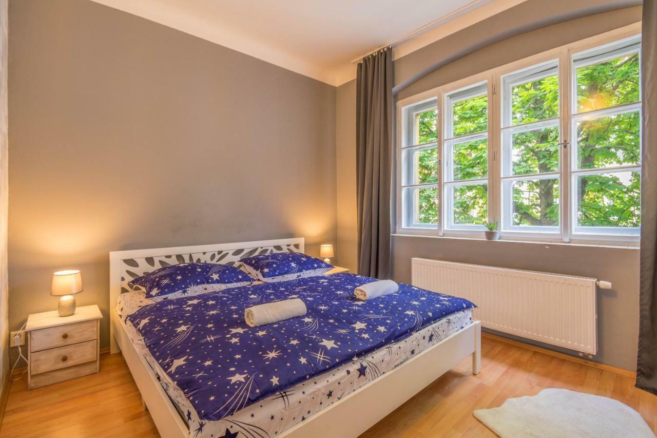 Chest Design Apartments Prága Kültér fotó